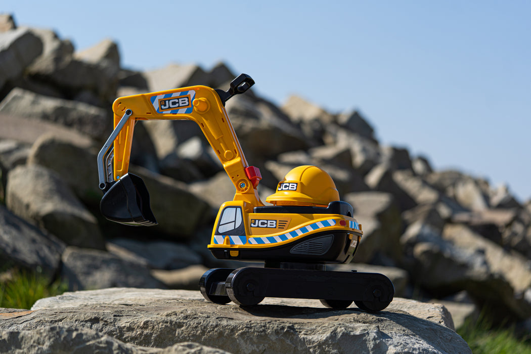 Sitzbagger JCB mit klappbarem Sitz und Helm