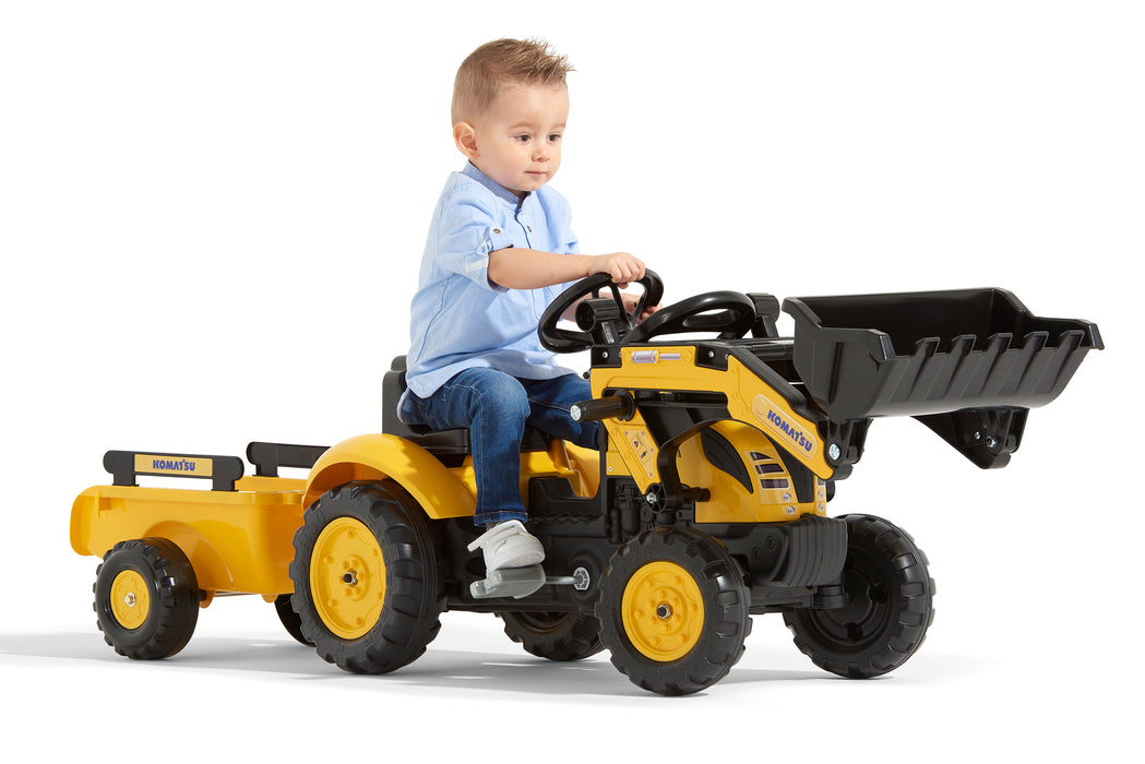 Trettraktor Komatsu mit Frontlader und Anhänger