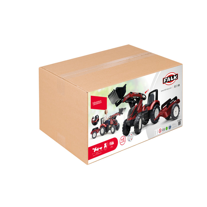 Trettraktor Valtra mit Frontlader und Anhänger