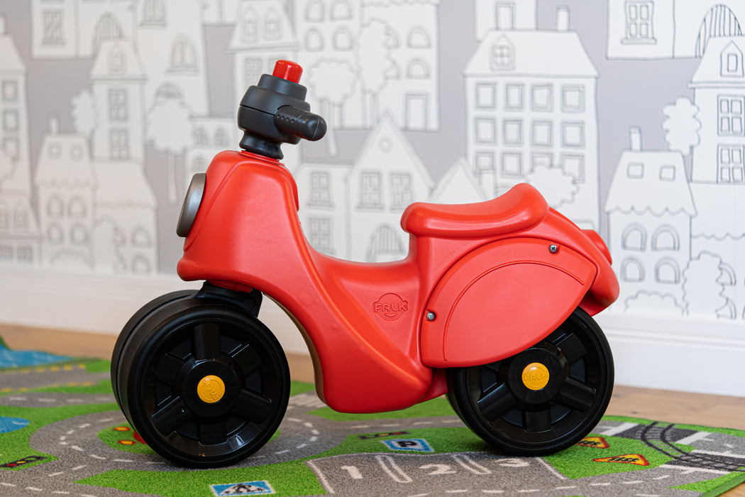 Roller mit Flüsterreifen - rot