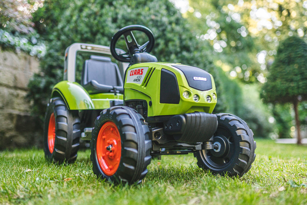 Trettraktor Claas Arion 430 mit Anhänger und Überrollbügel