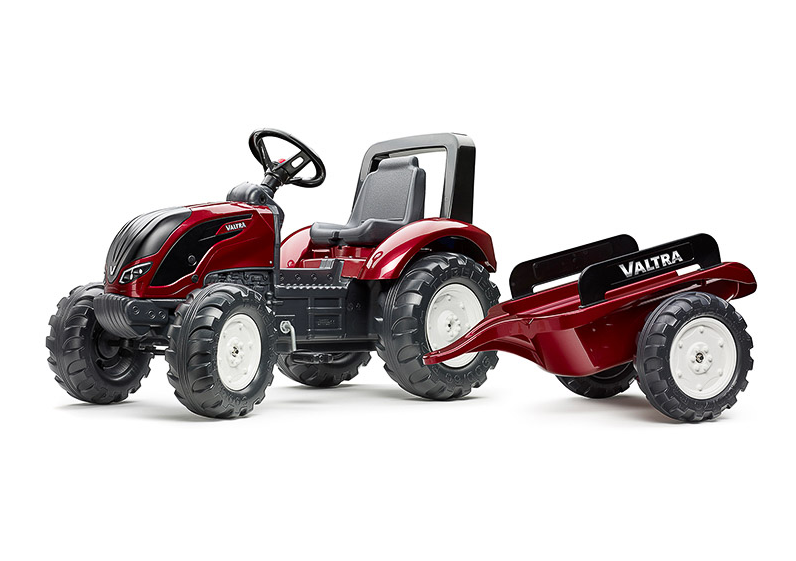 Trettraktor Valtra S4 mit Anhänger