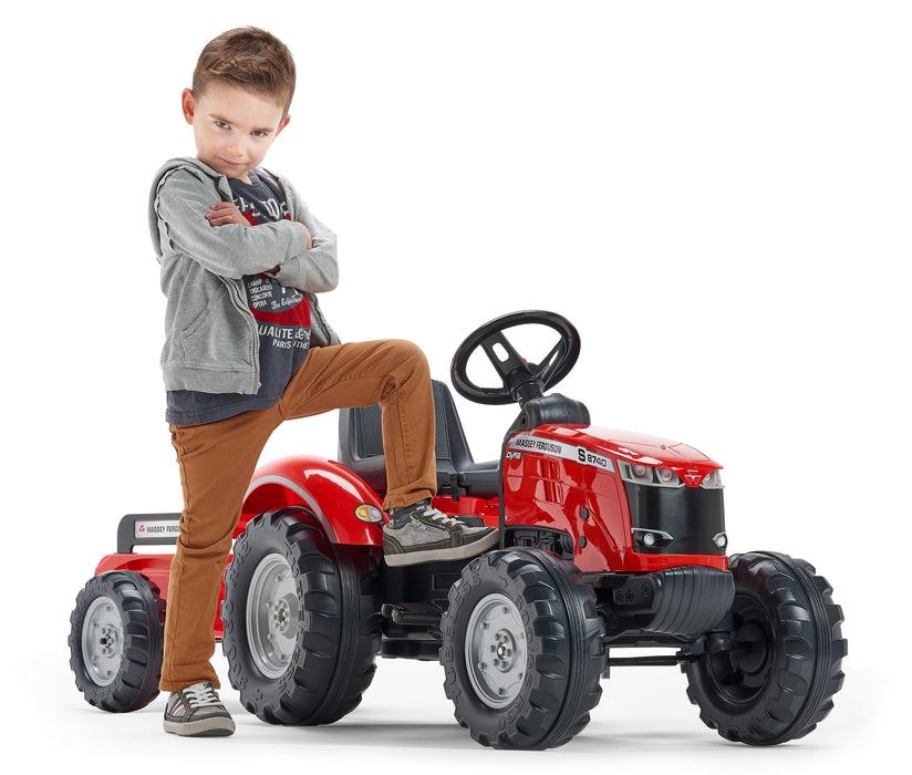 Trettraktor Massey Ferguson S8740 mit Anhänger