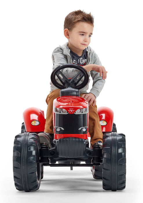 Trettraktor Massey Ferguson S8740 mit Anhänger