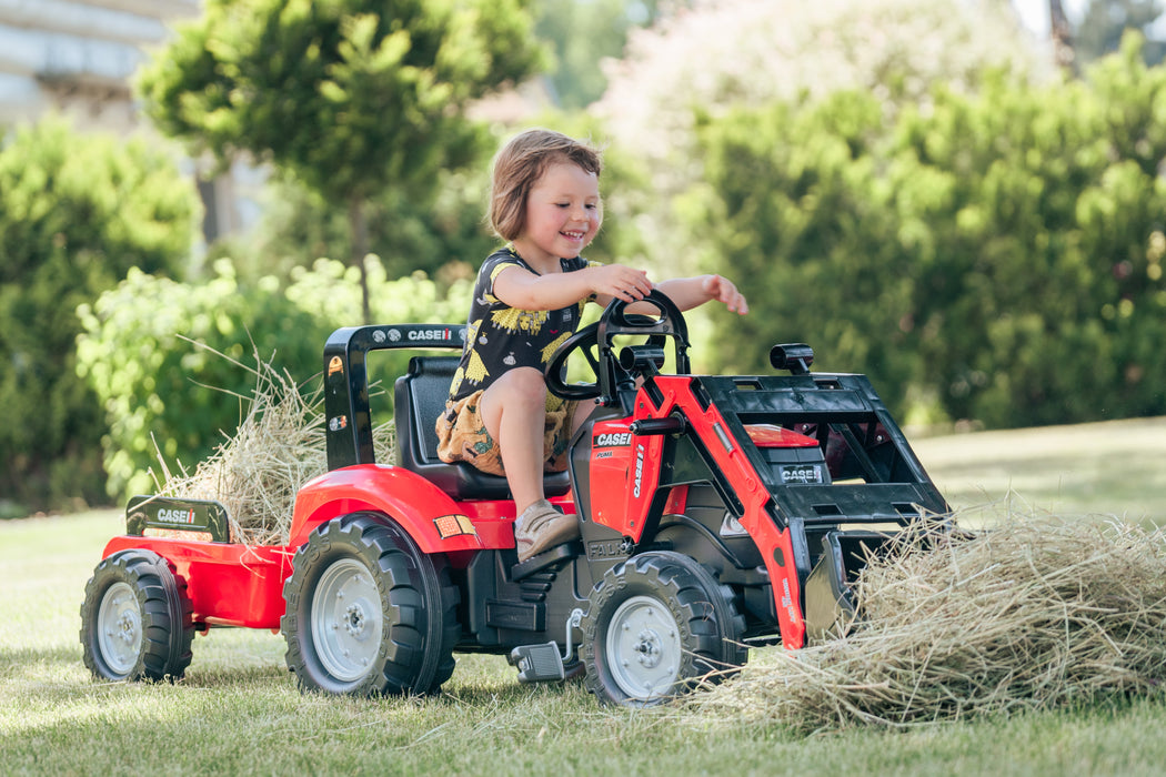 Trettraktor Case Puma CVX 240 mit Frontlader und Anhänger