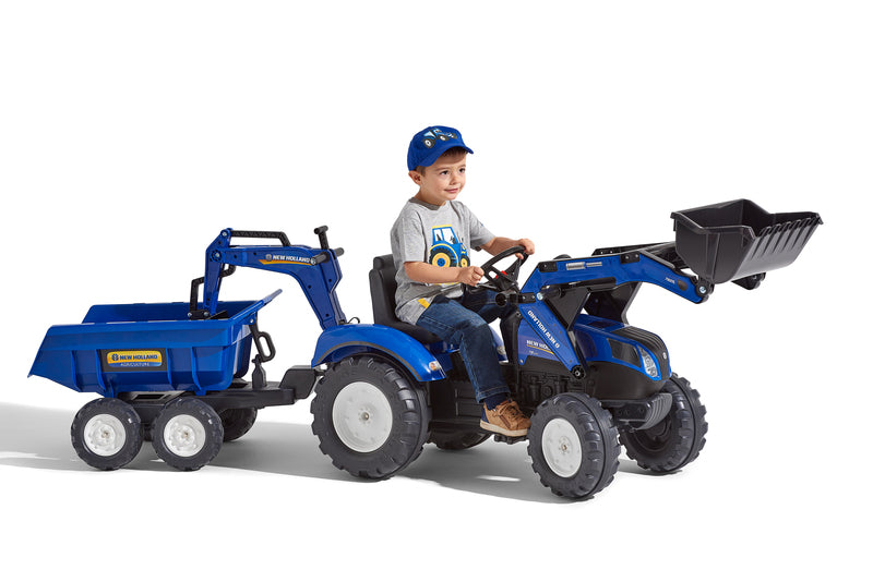 Trettraktor New Holland T8 mit Frontlader, Heckbagger und Maxi- Anhänger