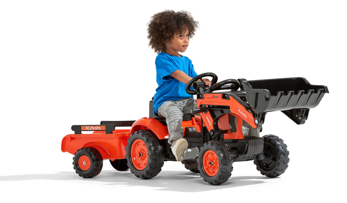 Trettraktor Kubota mit Frontlader und Anhänger